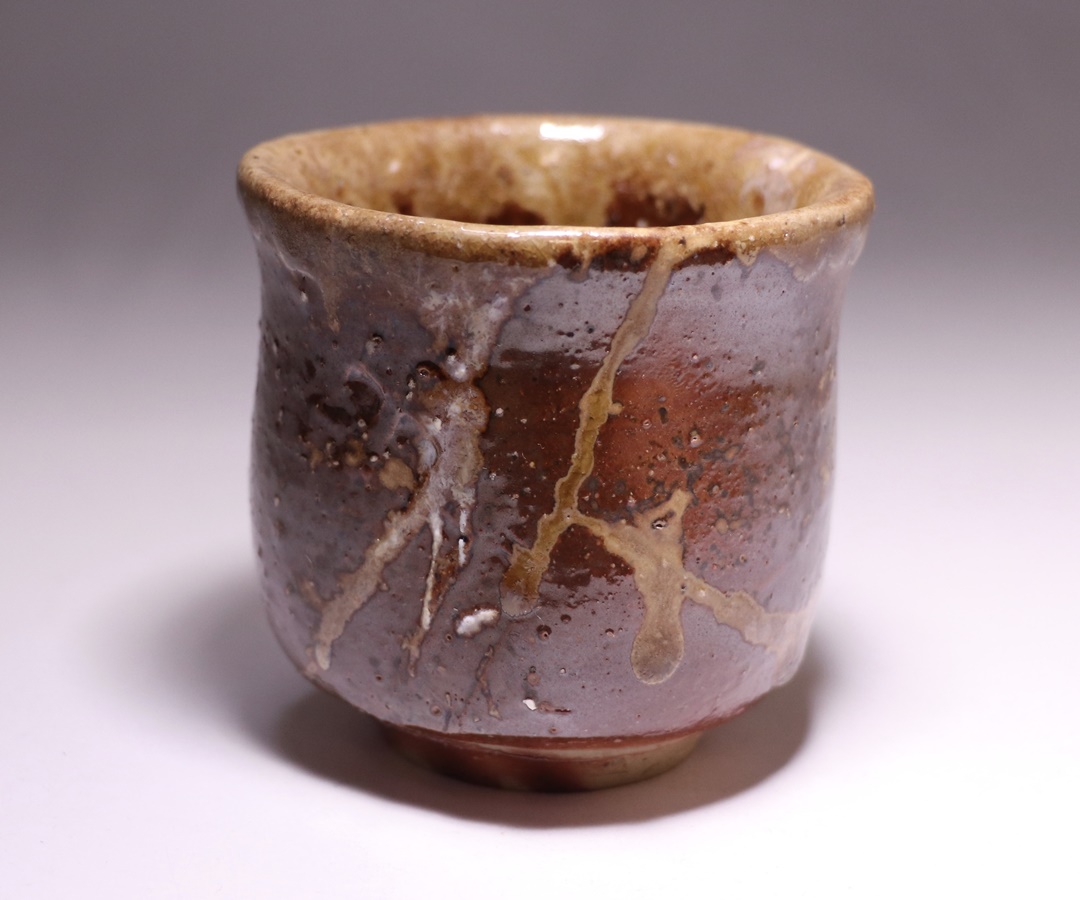 伊勢崎 競 作 「備前盃」 ～備前焼専門卸小売店 川口陶楽苑～