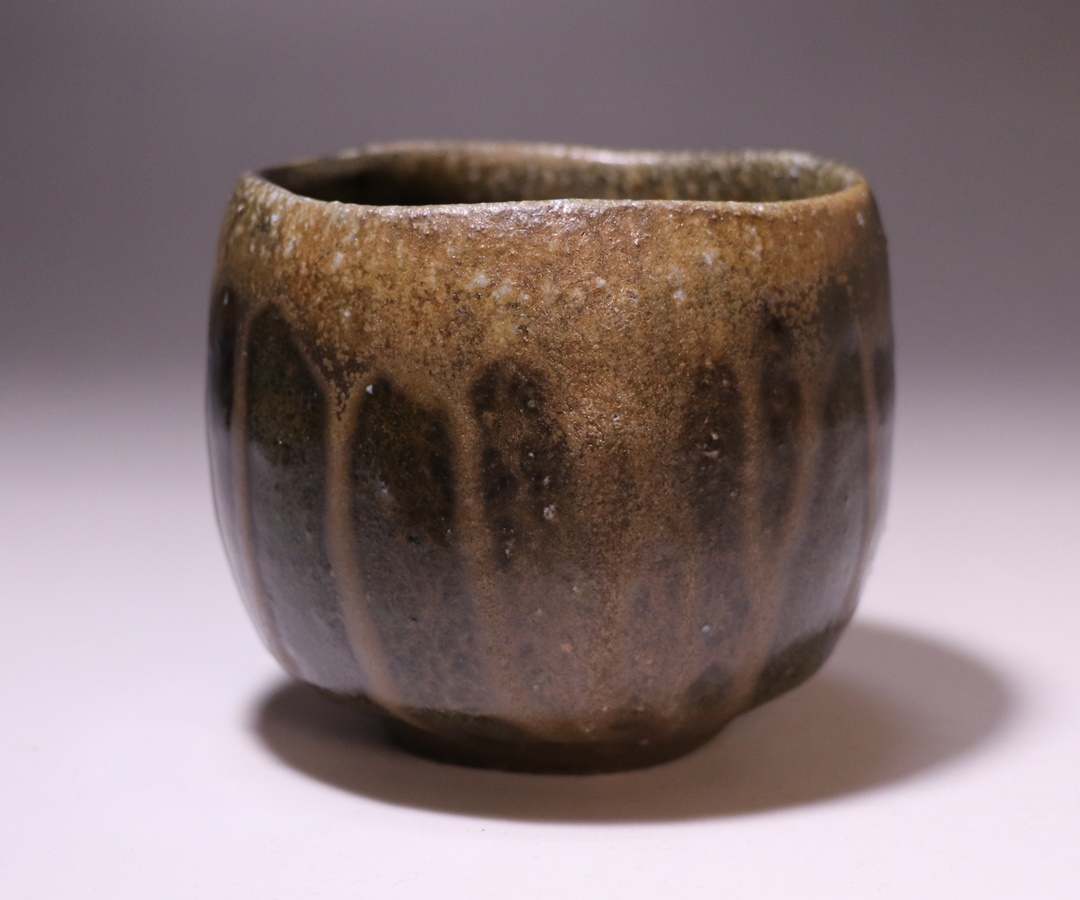 馬場隆志 作 「備前窯変蒼ぐい呑」 ～備前焼専門卸小売店 川口陶楽苑～