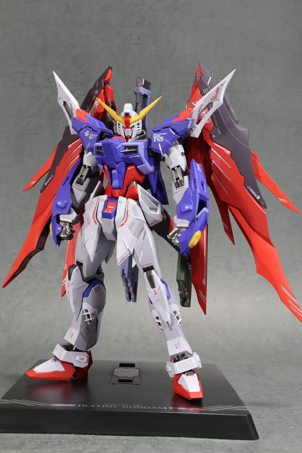 ディスティニーガンダム SOUL RED Ver 未開封 METAL BUILD