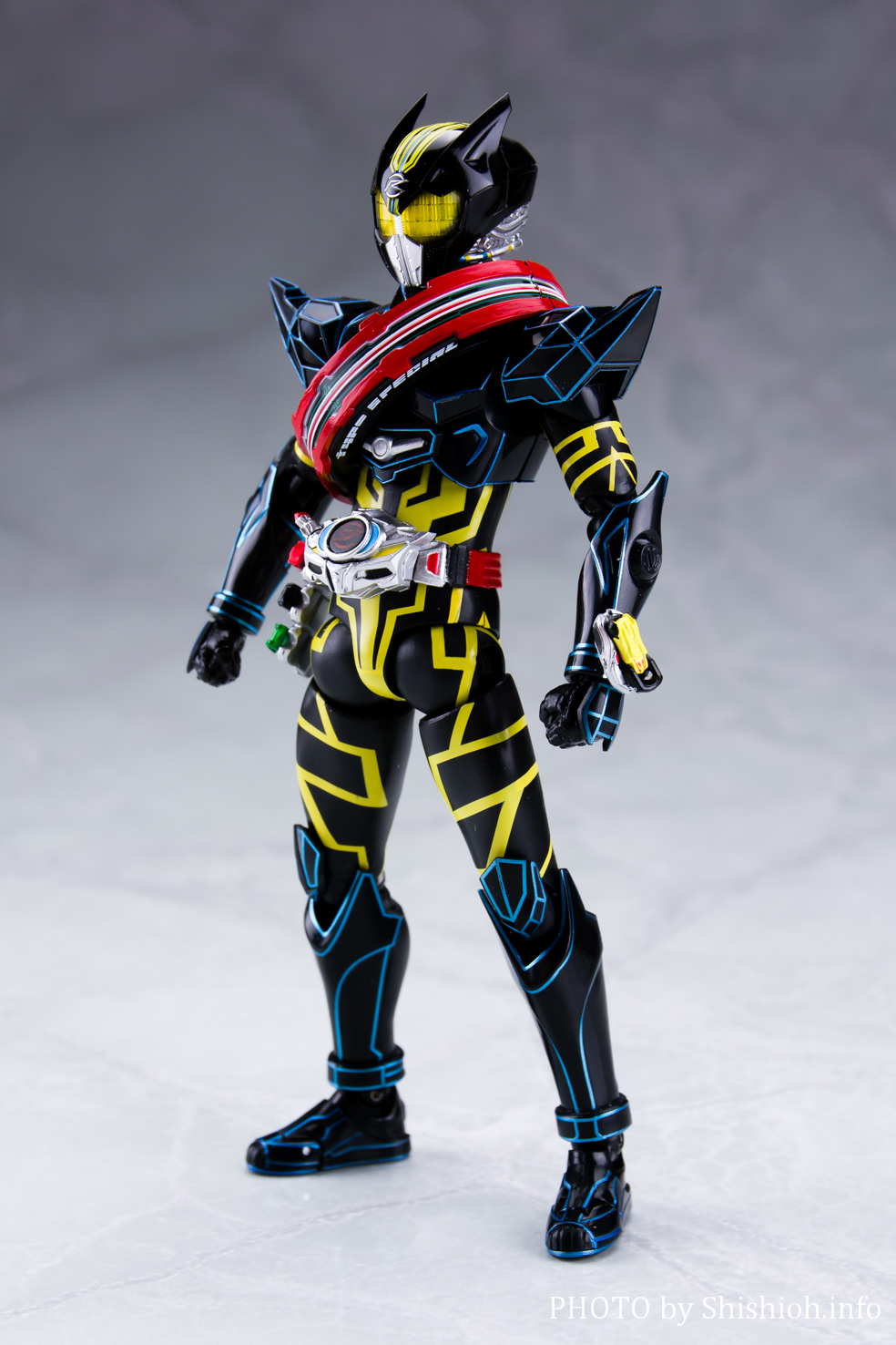 S.H.Figuarts仮面ライダードライブタイプスペシャルダークドライブ