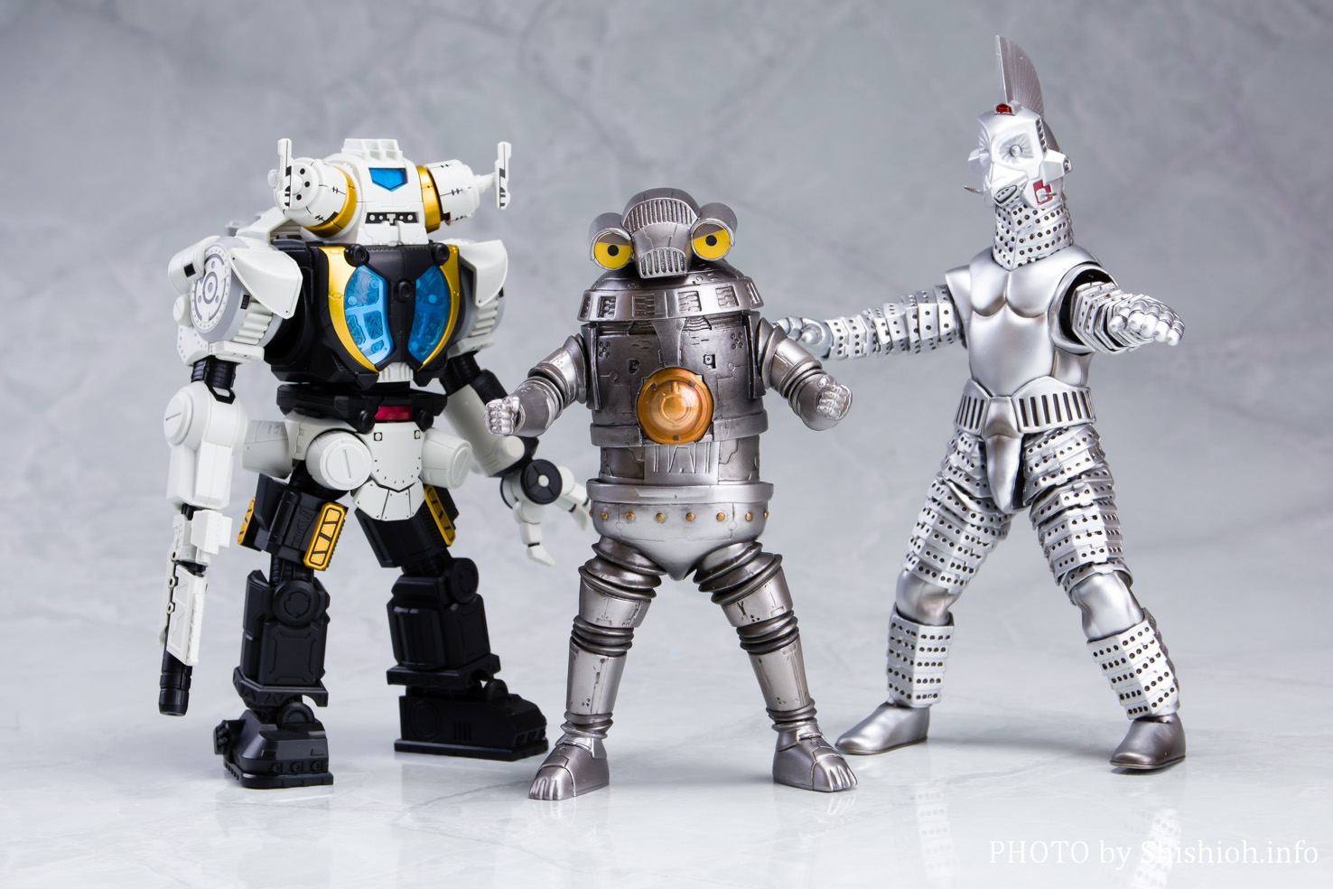 レビュー】S.H.Figuarts 対怪獣特殊空挺機甲2号機 ウインダム