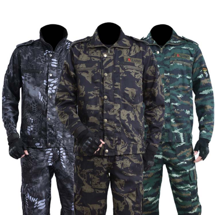 smokeybranch 迷彩柄ジャケットとパンツセット smokeybranch 迷彩柄