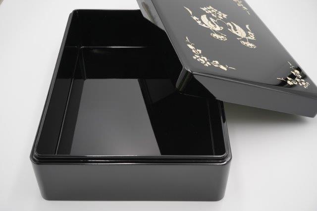 貝細工装飾の黒漆文箱 貝細工装飾の黒漆文箱