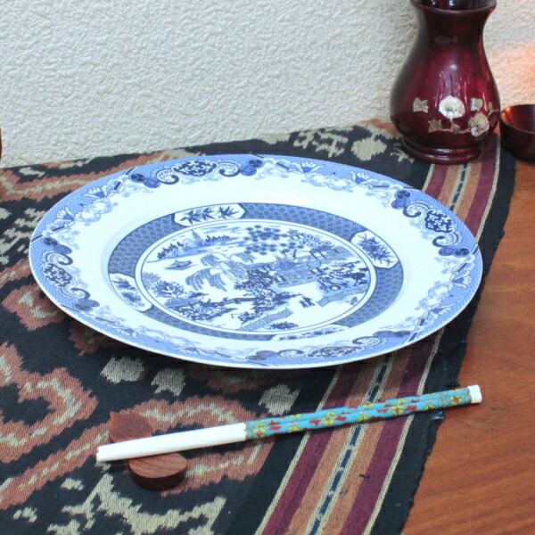 中国陶器 花柄彩色の食器 アンティーク皿 中国陶器 花柄彩色の食器