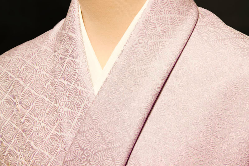 未使用 色無地 鴇羽色 桜の地紋 未使用 色無地 鴇羽色 桜の地紋 - メルカリ