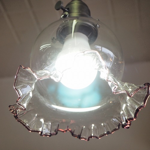 赤のフリルガラスランプシェード 0142レトロ 電傘 電笠 フリル 緑縁
