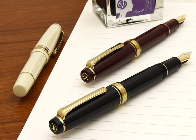 楽天市場】名入れ 万年筆 セーラー万年筆 SAILOR プロフェッショナル