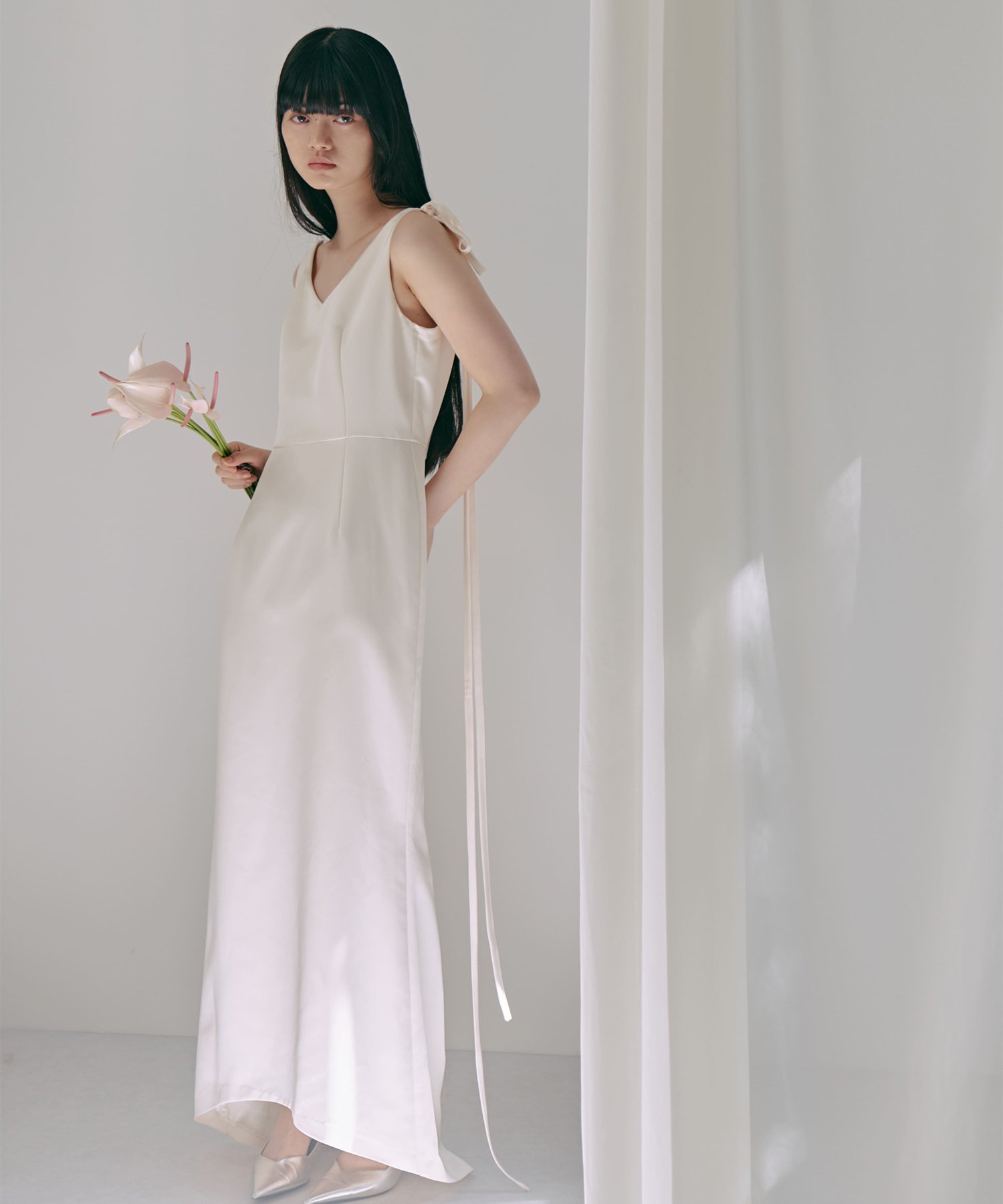 kaene｜サテンリボンドレス|ホワイトドレス新婦花嫁二次会前撮り