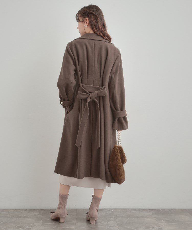 Couture Brooch｜【大人上品・ベルト付き】パール調釦チェスターコート