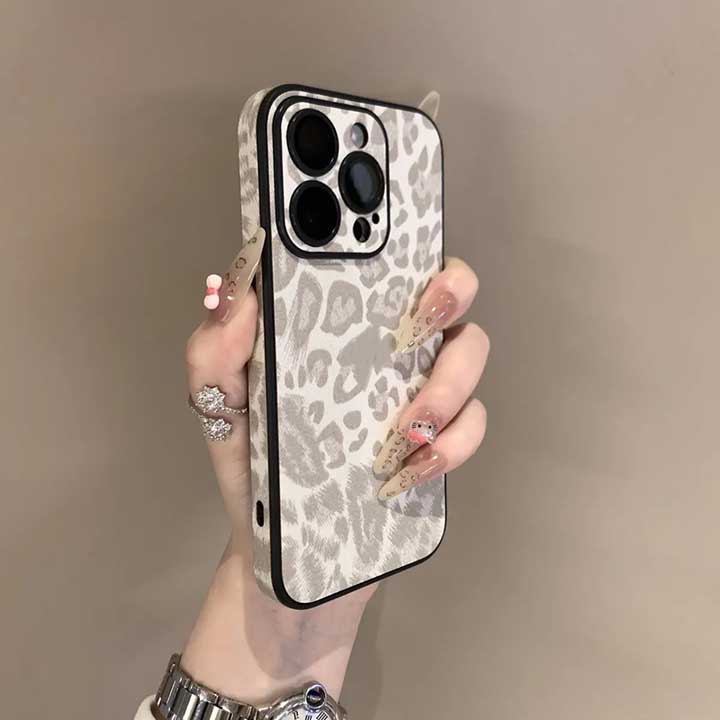 新品・未使用】CASETiFYヒョウ柄 iPhone17 ProMax
