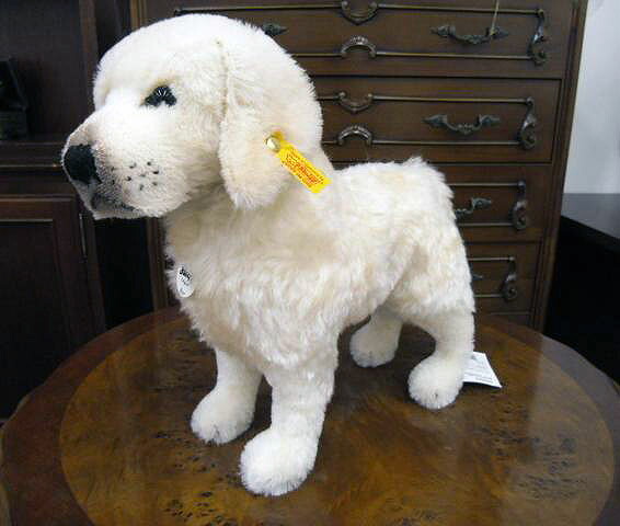 楽天市場】シュタイフ(Steiff)ゴールデンレトリバーのリコぬいぐるみ