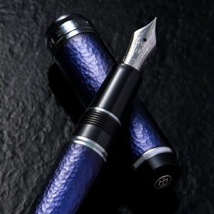 japanblue1.jpg