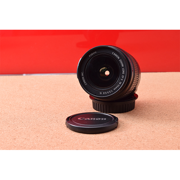 Canon kiss x5 と、それに対応するレンズ数本 Canon kiss x5 と