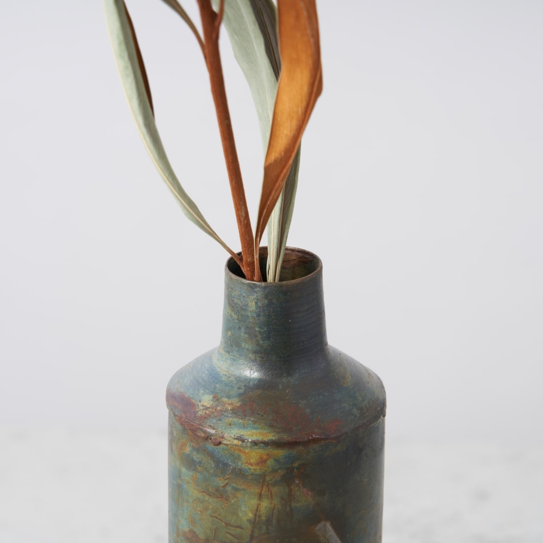 一輪挿しで愛しさ増すドライボタニカル（グレビレアゴールド） 商品