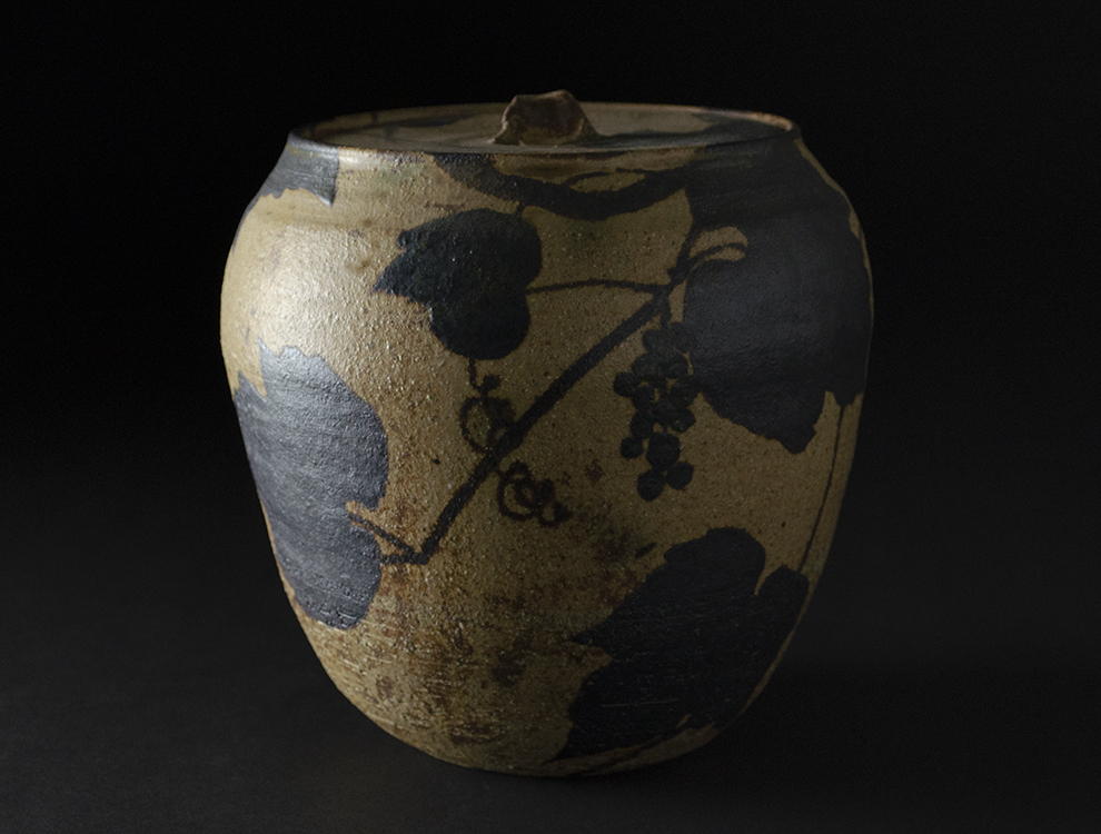 日本工芸会正会員】【吉川心水】作 地釉 鉄絵 藤文様 大壺 【師 加守田