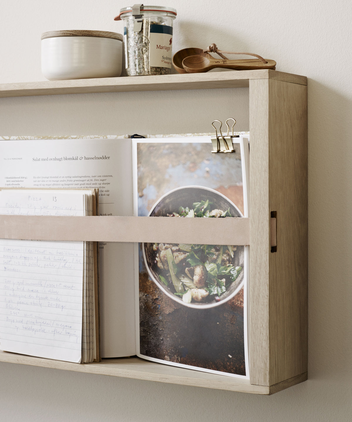 Norr Magazine Holder by Skagerak | TRNK
