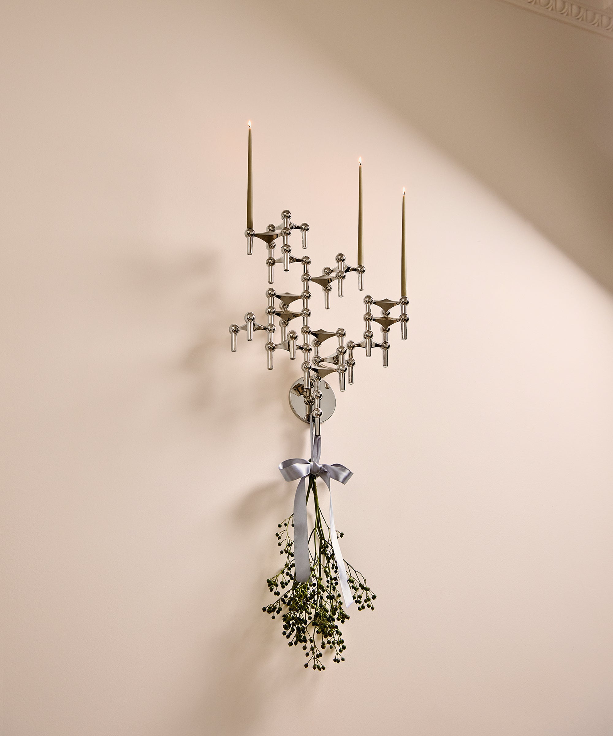 Zinc Alloy Wall Hanger | Unique Sculpture by Stoff Nagel – TRNK