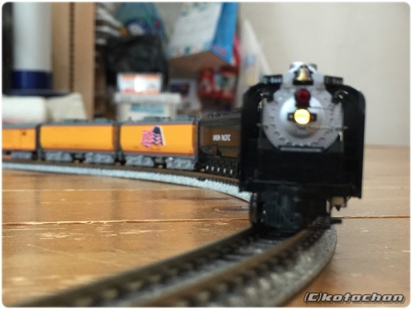 KATO 12605-2「UP FEF-3 蒸気機関車 #844（黒）」他入線: Nゲージの