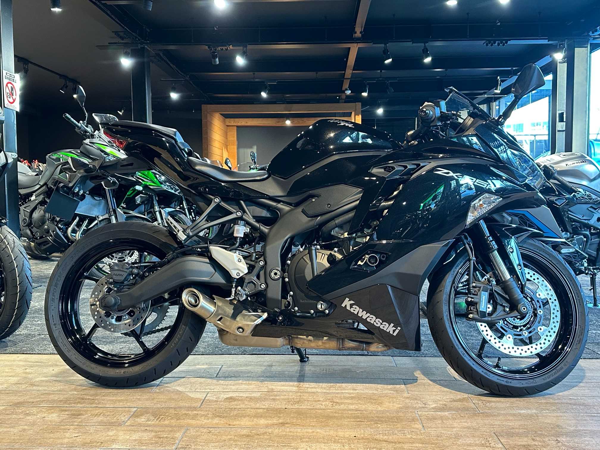 NEW YEAR WITH NEW WEAR キャンペーン開催中です！ | KAWASAKI-ZONE
