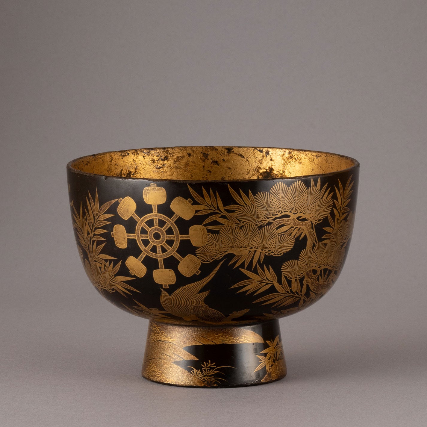 時代 蒔絵 朱塗り 金彩松竹梅 鶴亀 木製菓子鉢 合わせ箱付き 時代 蒔絵