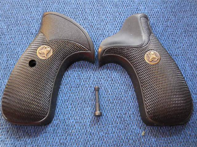 パックマイヤー S&W Kフレーム・ラウンドバッド用 ラバーグリップ