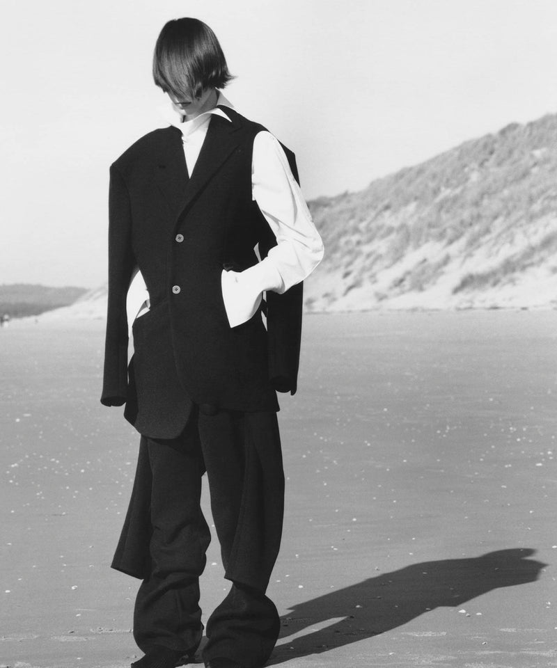 Introducing Item “ONE CLOTH COAT” – ISSEY MIYAKE ONLINE STORE