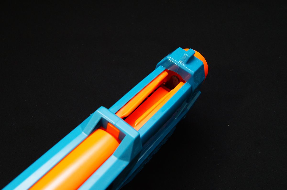 レビュー】ゾンビストライク マグナス・ダックブルー ～渋い青色の