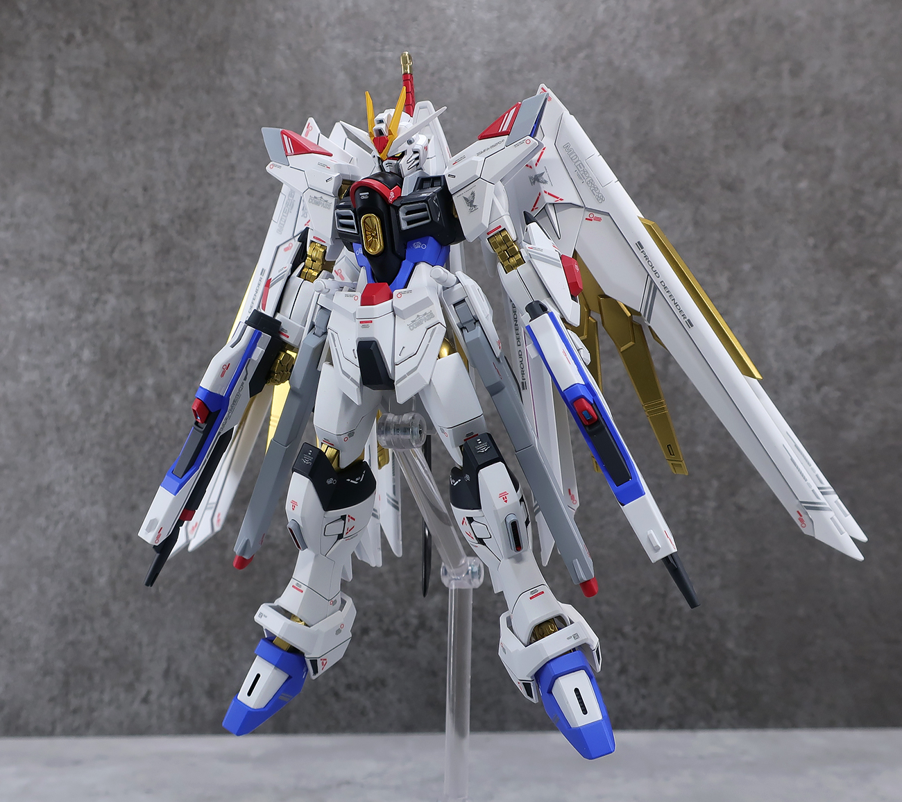 HG マイティーストライクフリーダムガンダム 完成品 【公式通販】
