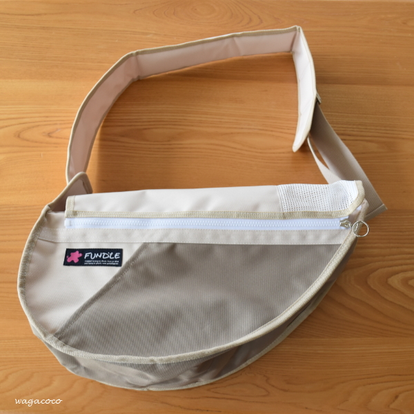 FUNDLE 】2kgチワワにファンドル Sサイズがぴったり【スリング型ペット