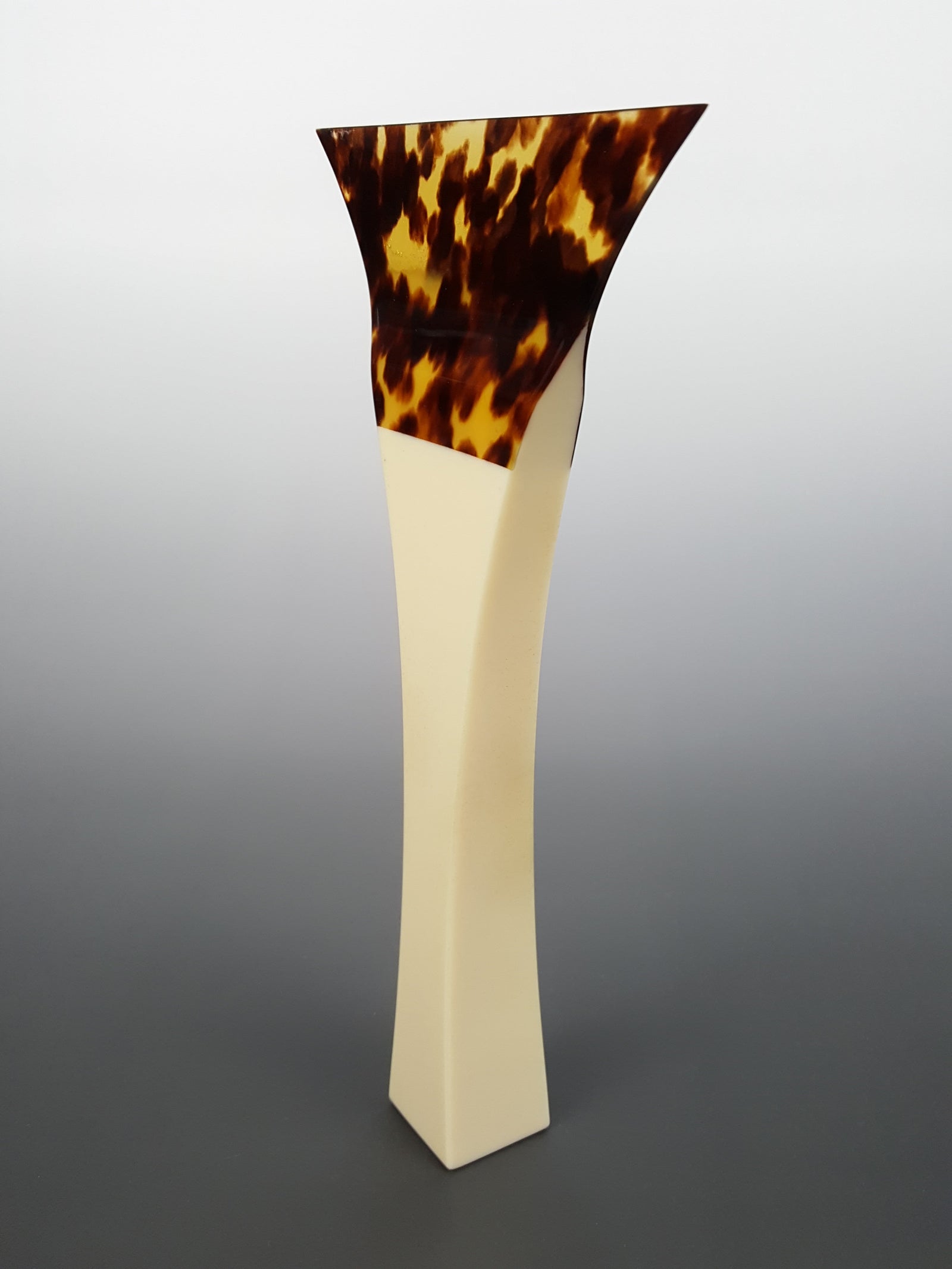 厳選中古品】地唄三味線用 鼈甲撥 七八 JBATI019 | 和楽器市場·新館