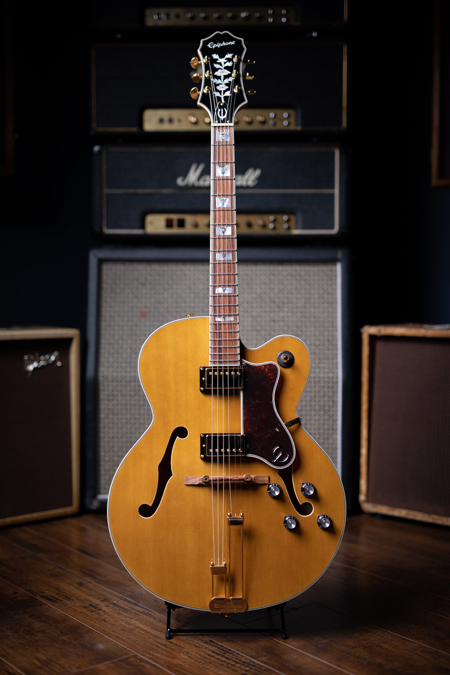 Epiphone Broadway Hollowbody Electric Guitar - Vintage Natural