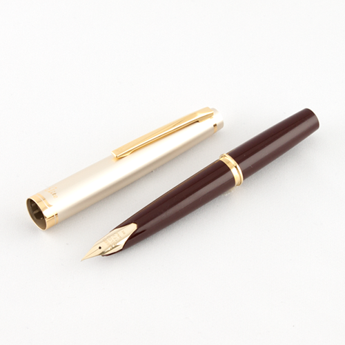 万年筆 エリート95S ディープレッド 細字｜文具のことなら渡敬文具館