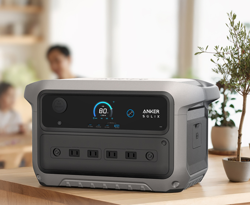 Anker」のポータブル電源が更に軽量＆コンパクトなって登場。使い勝手