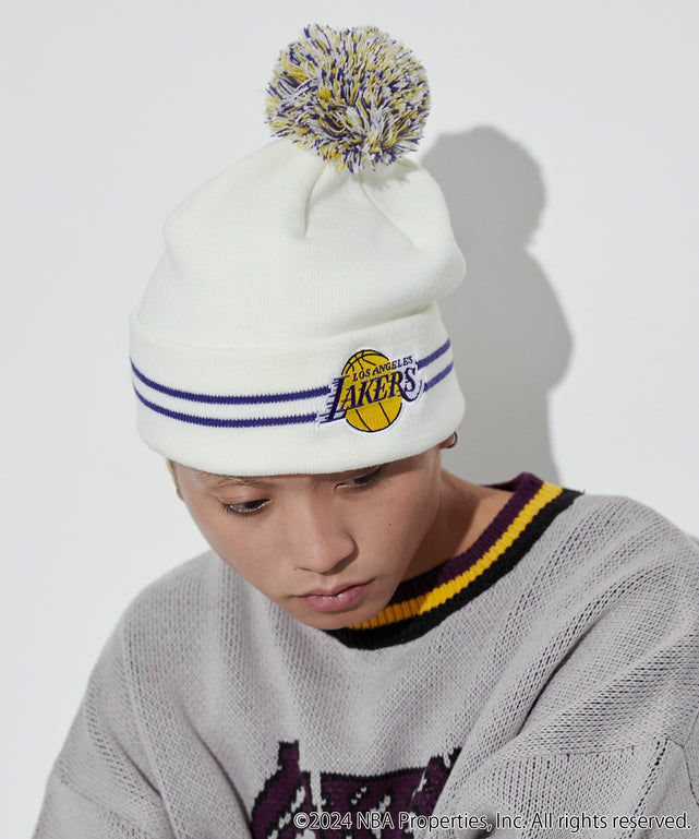 ヴィヴィアン ポンポン付きクリーム色ニット帽 ヴィヴィアン ポンポン