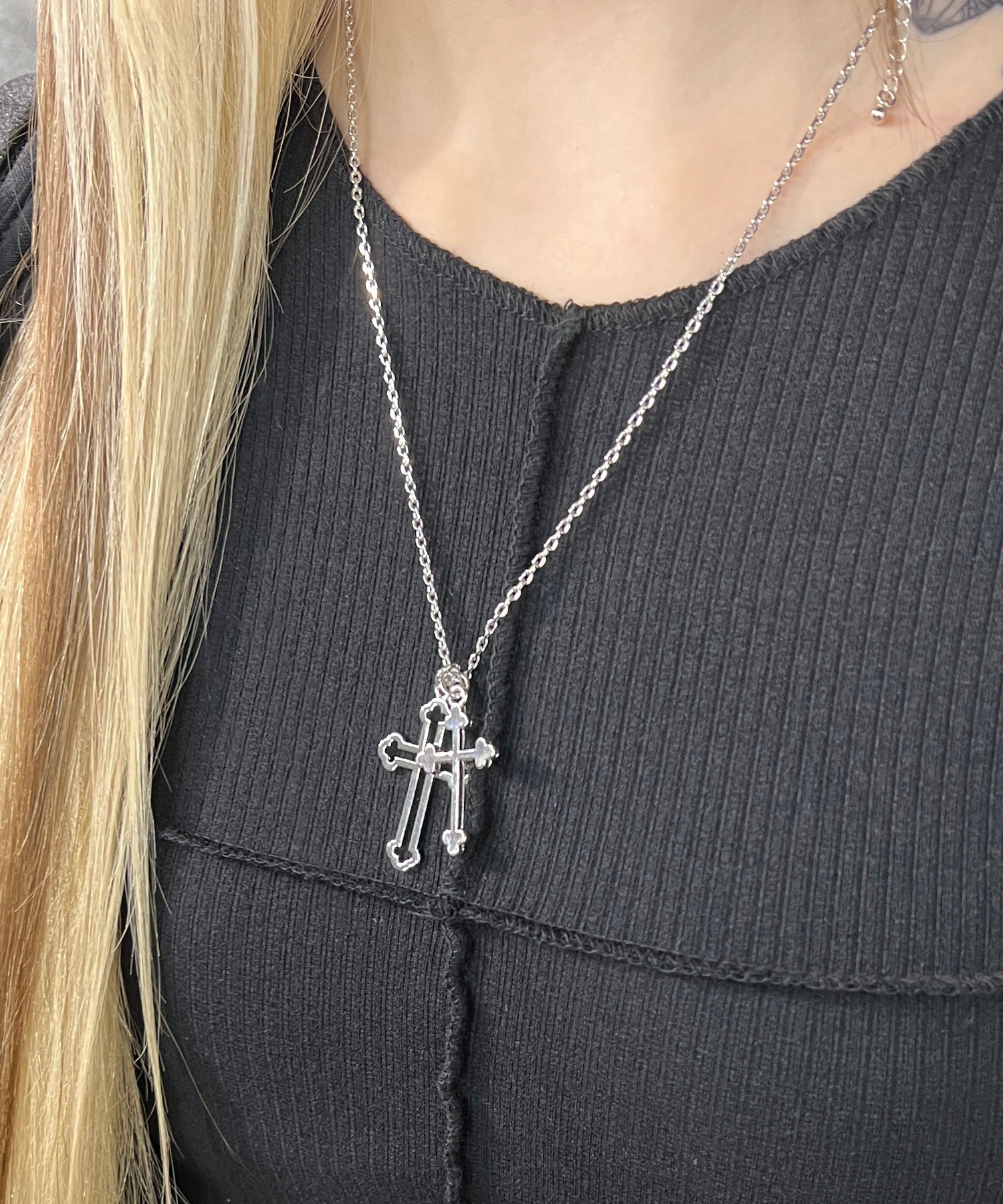 未使用 定価2万円 イタリア製◇ベトロフーゾ ガラス工芸『十字架』革紐