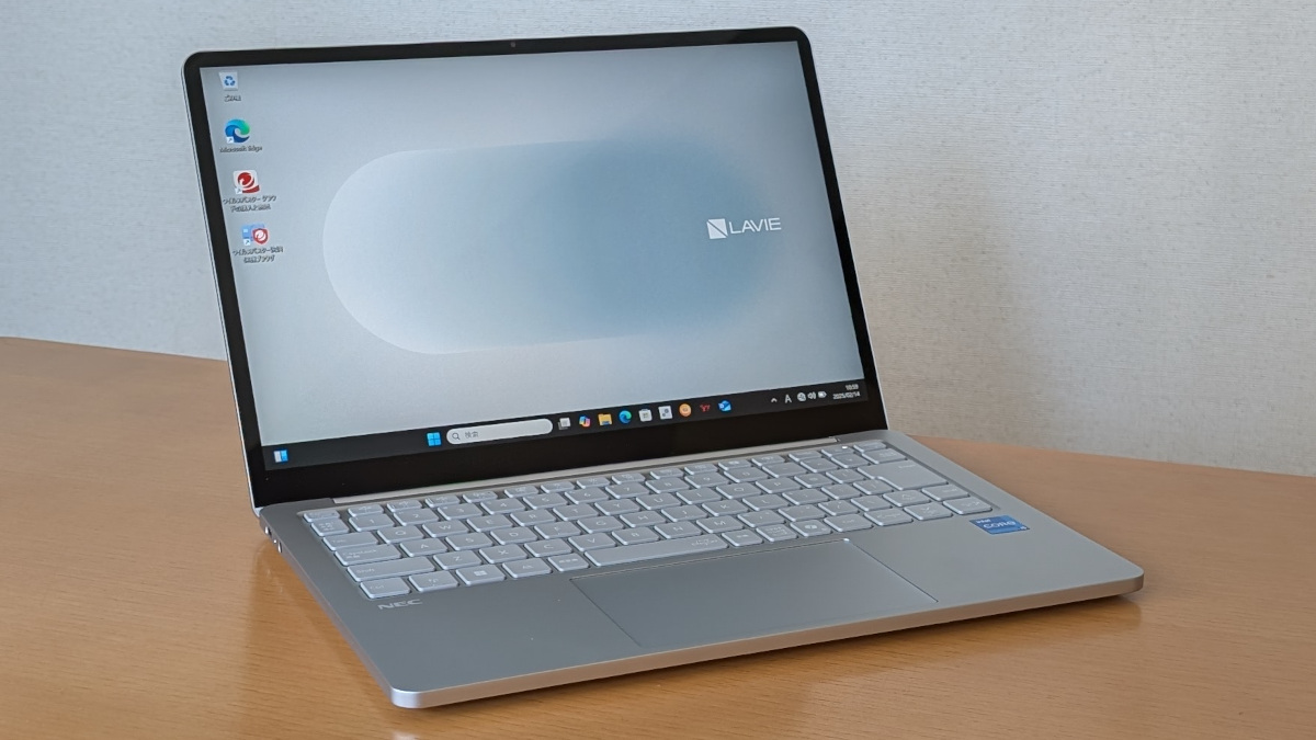 NEC LAVIE SOL（LAVIE Direct SOL）レビュー － すっきりした