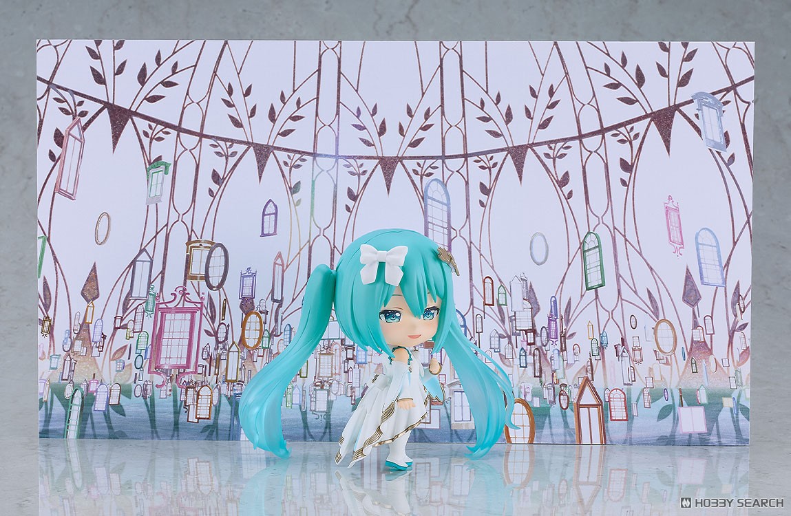 ねんどろいど 初音ミク 開かれた窓のセカイVer. (フィギュア) - ホビー