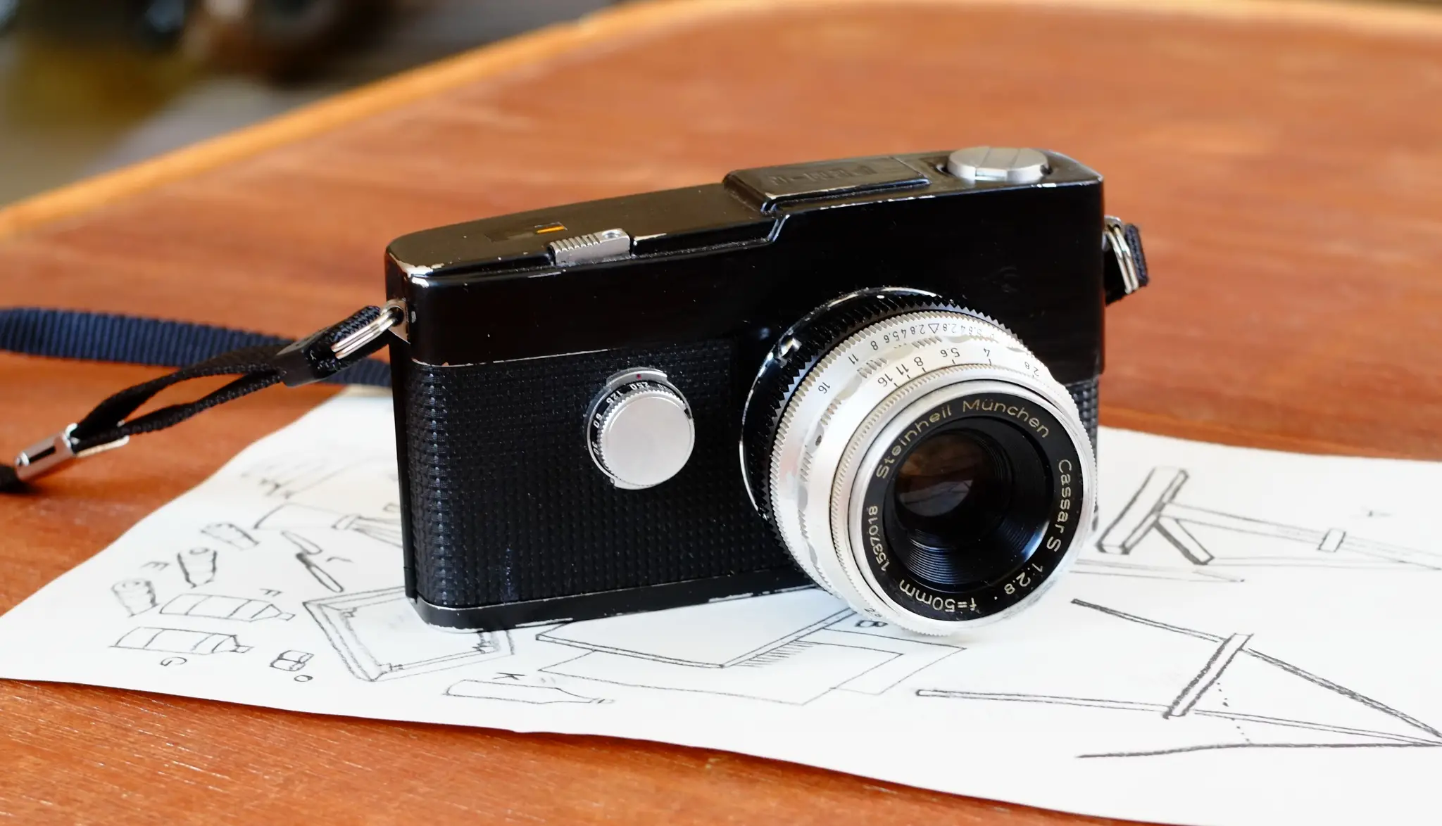 5 frames with a Steinheil 50mm f/2.8 Cassar S lens - by Tobias