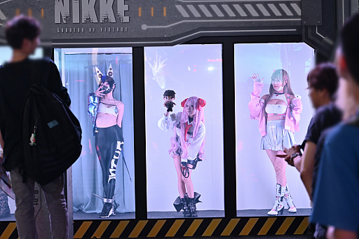 勝利の女神：NIKKE」リアル10連ガチャは今年も人気！ステージでは