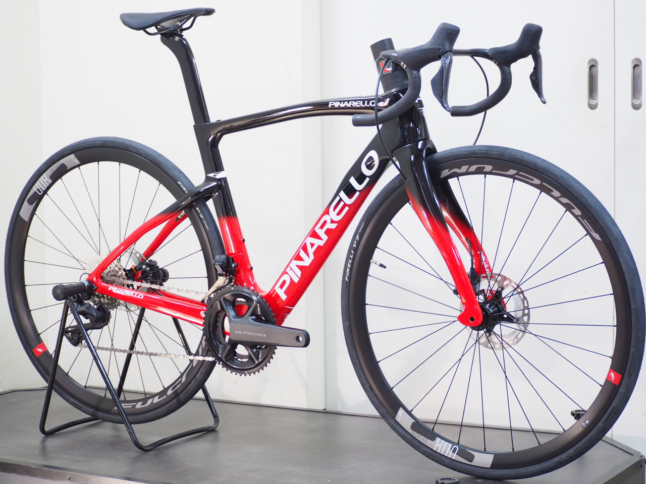 PINARELLO(ピナレロ) 2025年モデル ロードバイク 店舗に多数展示中