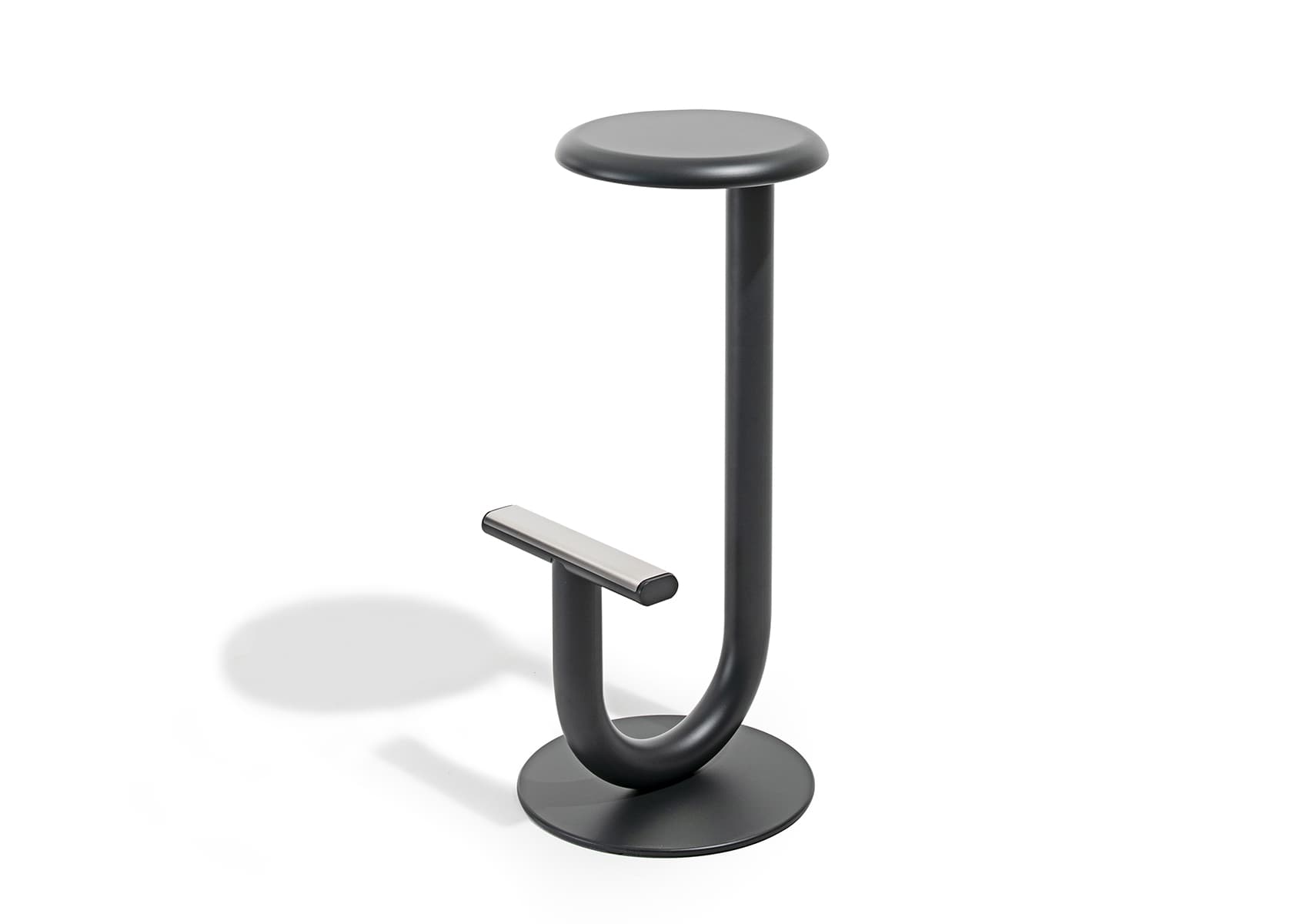 ixc.(イクスシー）STRONGストロング スツール|カッシーナ・イクスシー