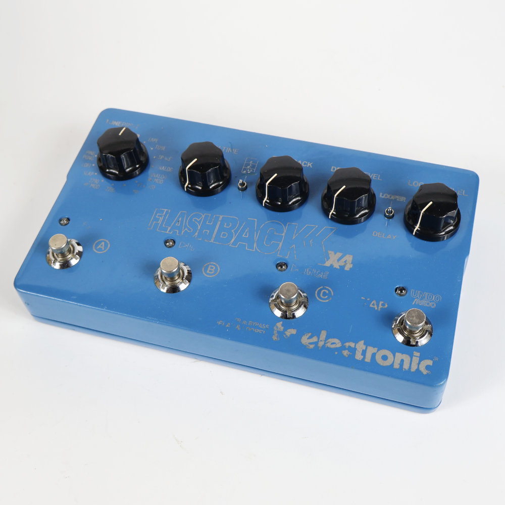 tc electronic Flashback X4 ギターエフェクター tc electronic