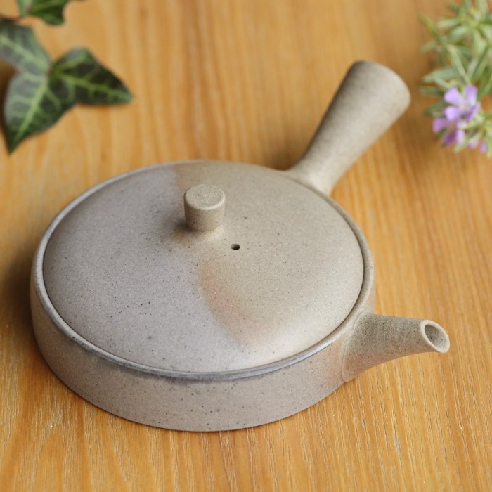 伊藤成二 甚秋陶苑 極平窯変白泥急須 満容量100ml 作家もの