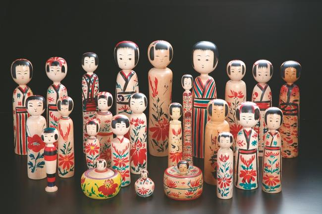 川連こけし - 湯沢市ホームページ