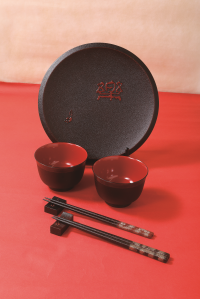 土佐古代塗（土佐の手づくり工芸品） - 高知市公式ホームページ