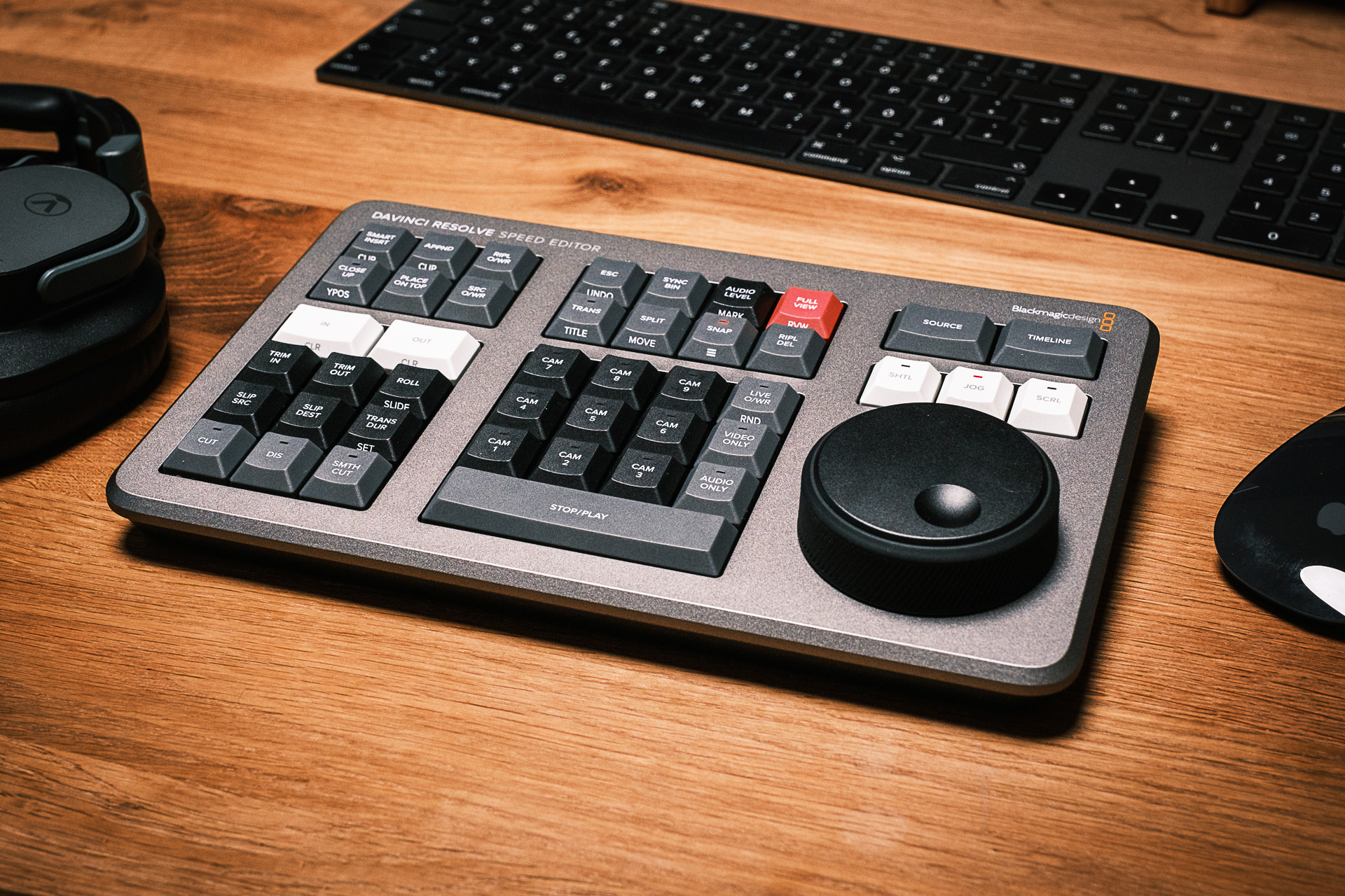 DaVinci Resolve Speed Editor Review | CineD
