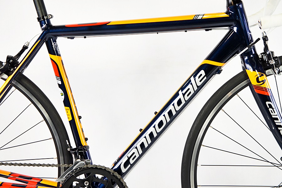 キャノンデール Cannondale キャド8 CAAD8 SORA 2016年モデルの買取