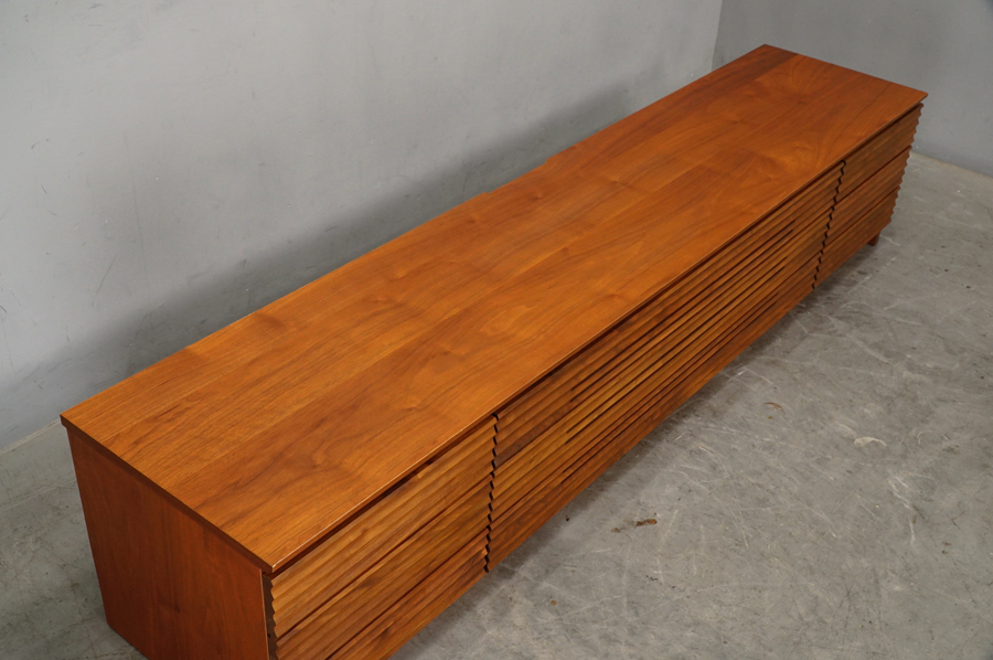 IDC大塚家具 高価買取-アドア東京-港区「アクロス」テレビボード