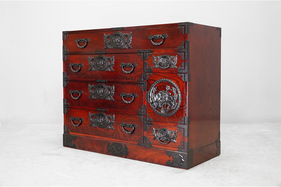 アンティーク桐漆塗り高級仙台箪笥