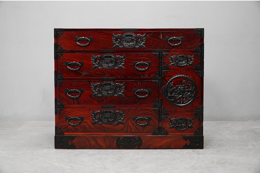 仙台箪笥 漆塗り3段箪笥 渡辺家具店製 鍵付 仙台箪笥 漆塗り3段箪笥